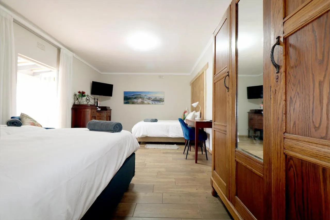 Bed & Breakfast The Place Muizenberg